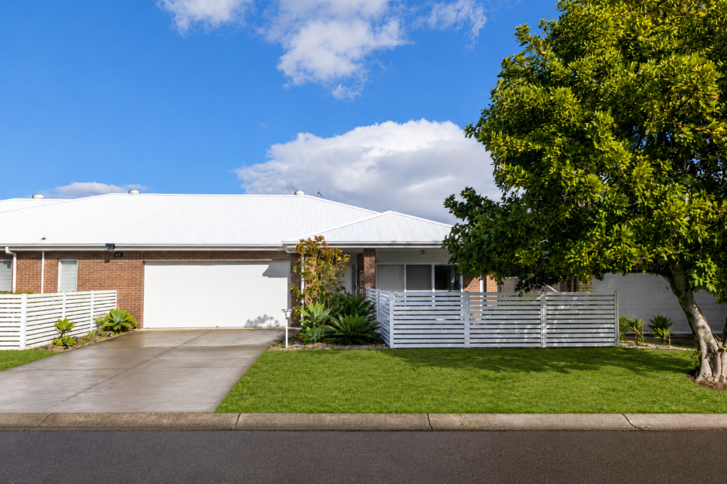 1 Response Dr, Tanilba Bay, NSW 2319