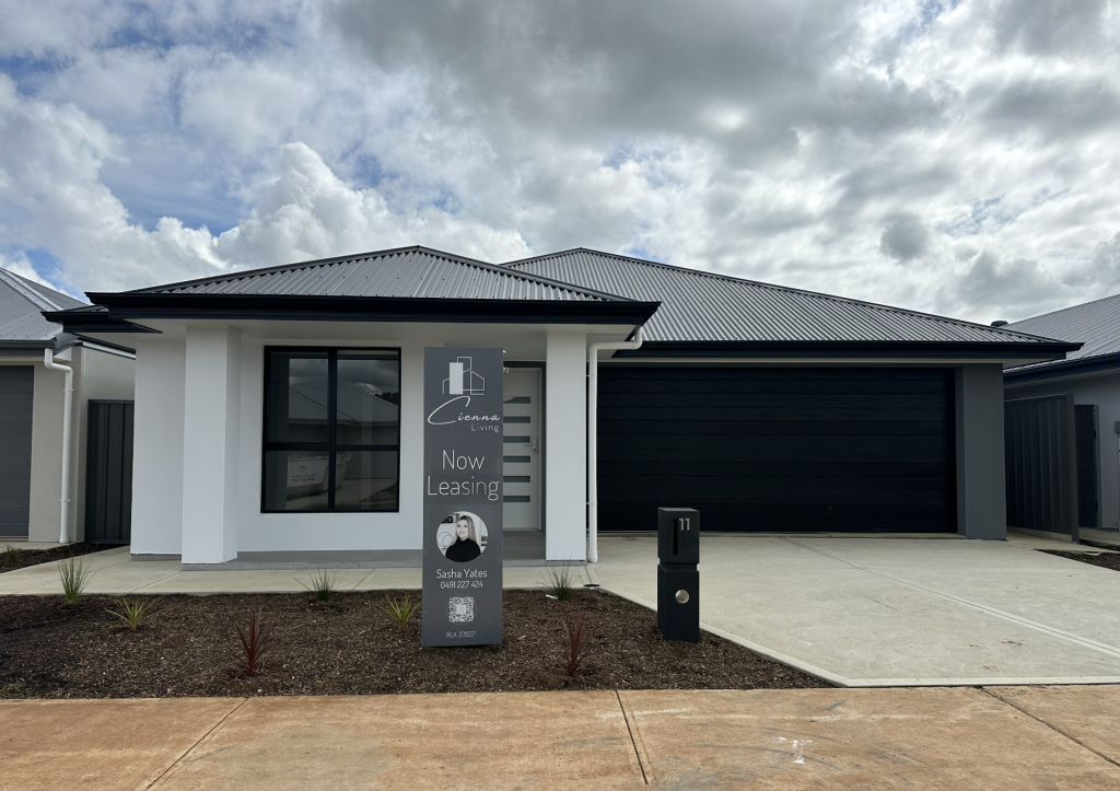 11 Knight Ct, Munno Para Downs, SA 5115