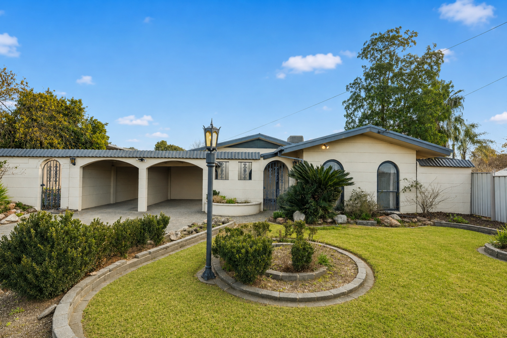 1081 BUNTON ST, NORTH ALBURY, NSW 2640