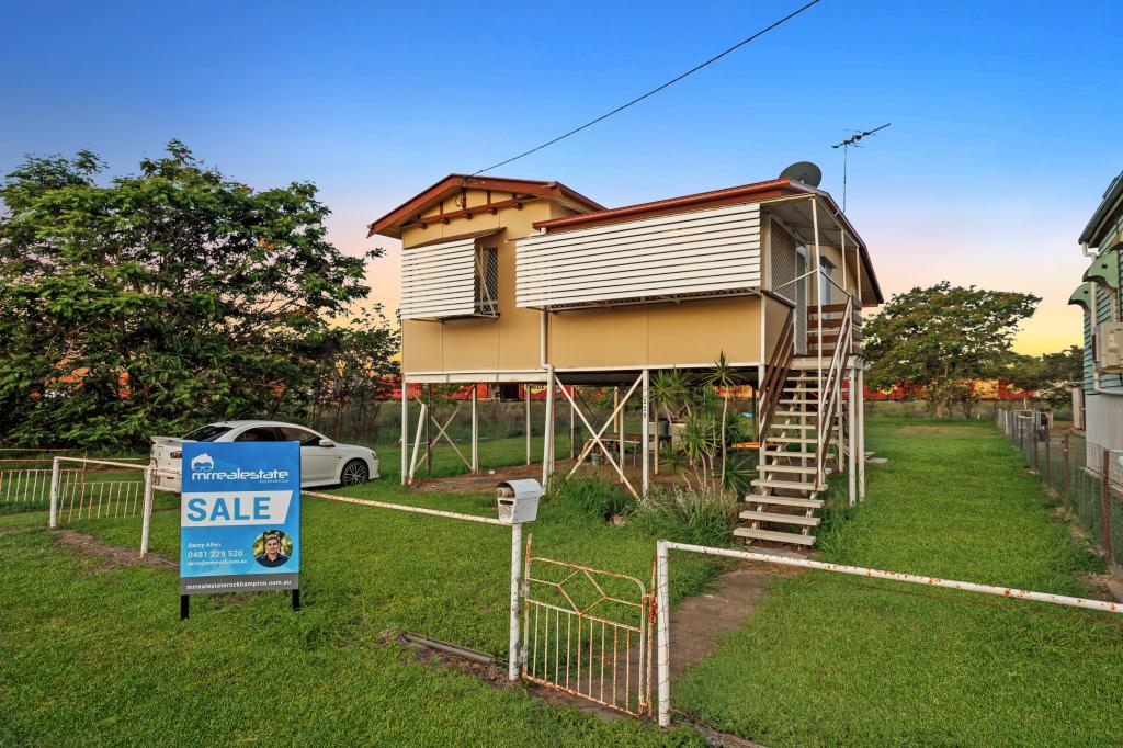 229 Kent St, Depot Hill, QLD 4700