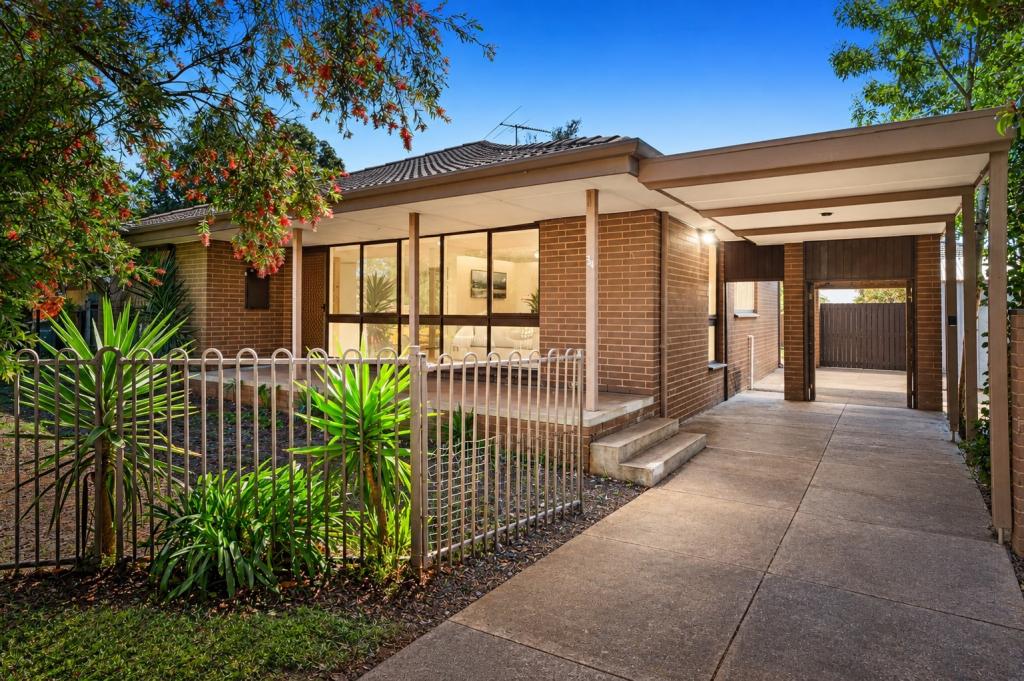 34 Rathdowne Cct, Melton West, VIC 3337