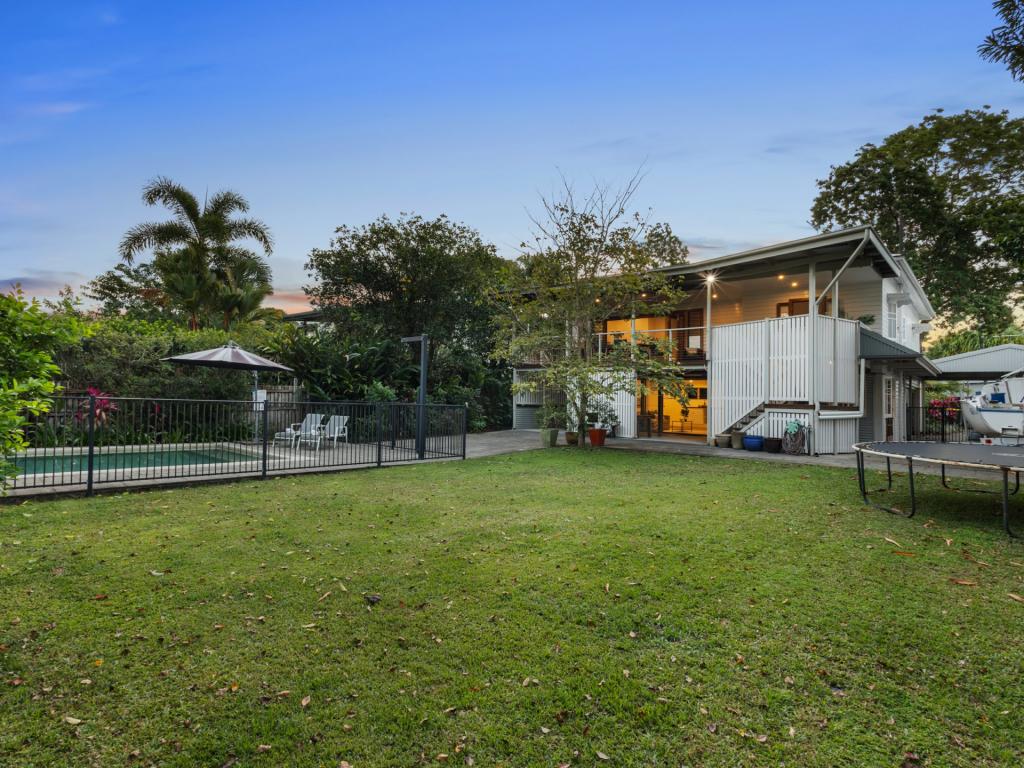 5 Mona St, Whitfield, QLD 4870