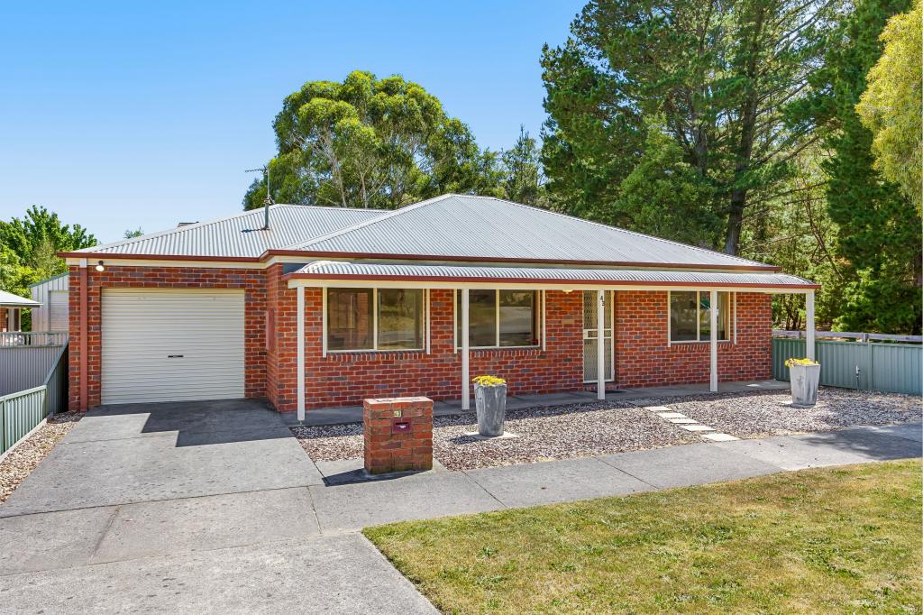 43 Recreation Rd, Mount Clear, VIC 3350