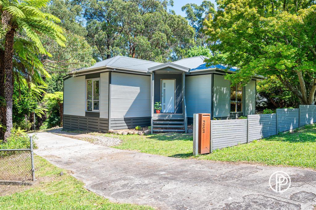 4 Lincoln Rd, Warburton, VIC 3799