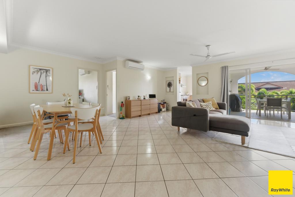 1528/2-10 Greenslopes St, Cairns North, QLD 4870