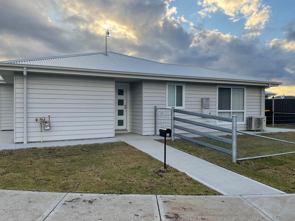 6A PEPPERCRESS CT, MOORE CREEK, NSW 2340