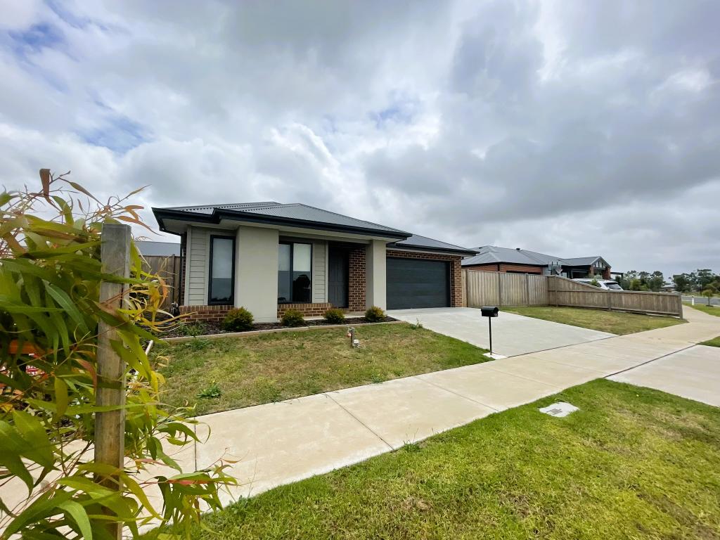 16 Wallace St, Sale, VIC 3850