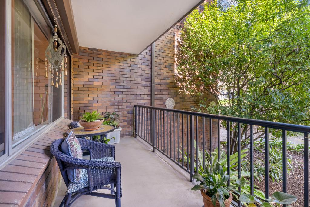 4/11A CAMBRIDGE ST, GLADESVILLE, NSW 2111