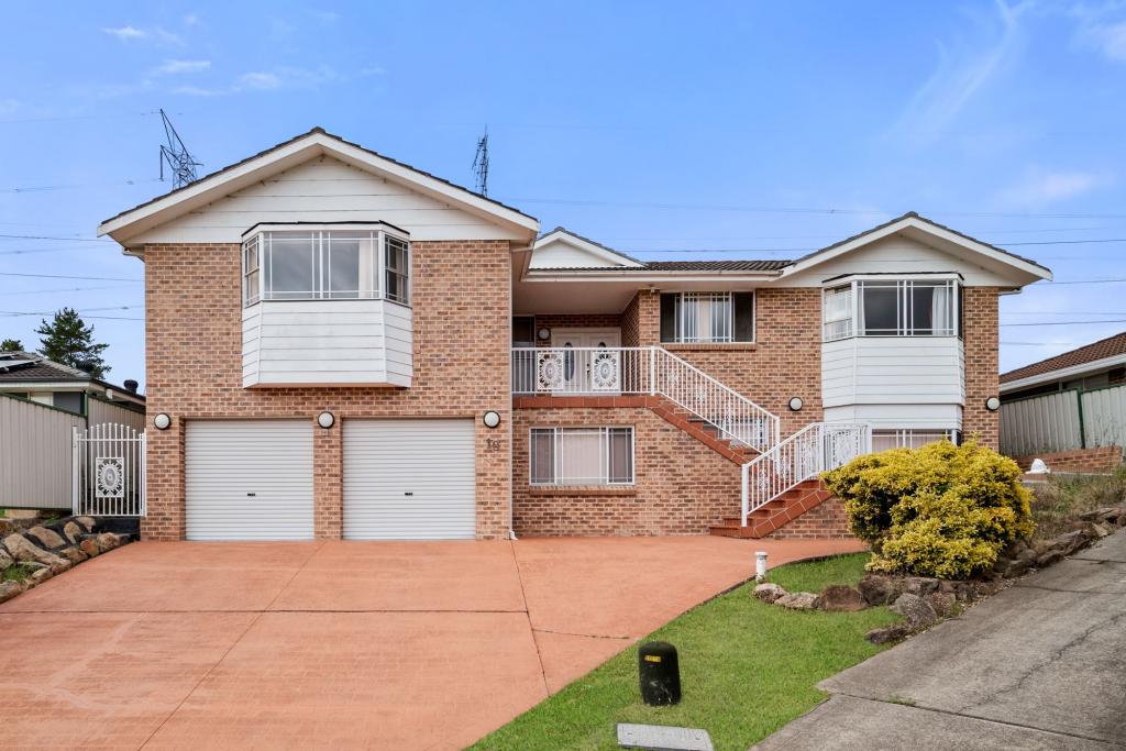 19 Yellow Gum Cl, Glenmore Park, NSW 2745