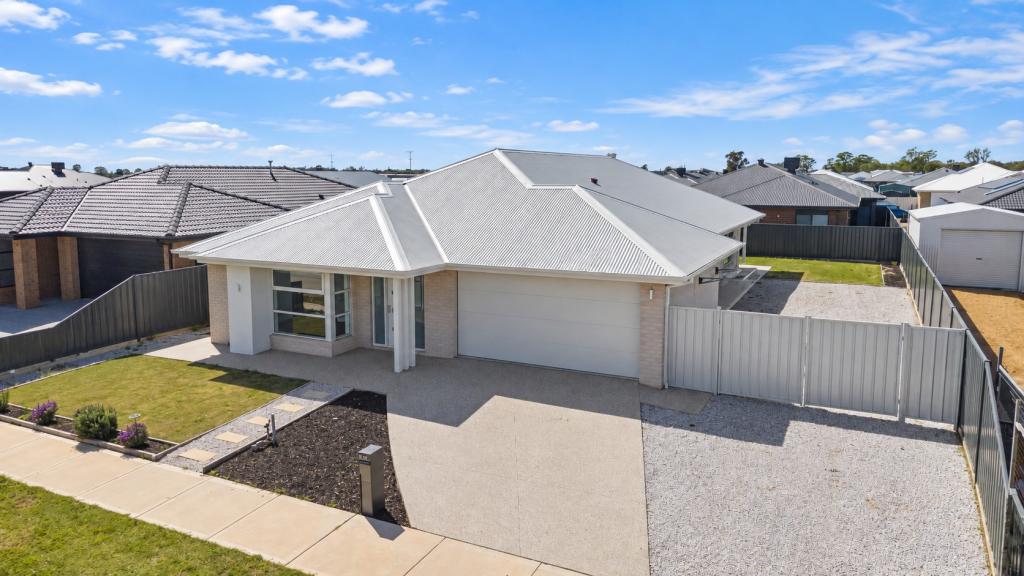57 VINEYARD CCT, YARRAWONGA, VIC 3730