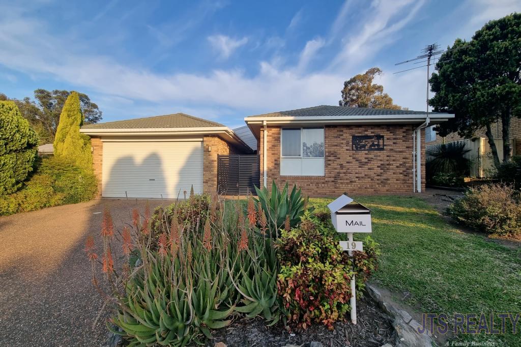 19 Peppermint Rd, Muswellbrook, NSW 2333