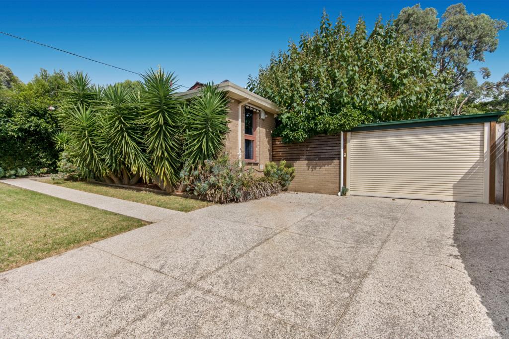 10 Currawa Dr, Boronia, VIC 3155