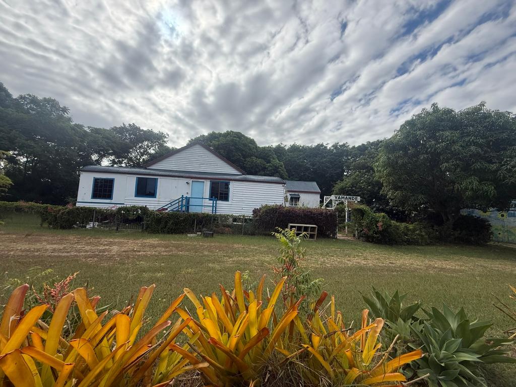 8 Cecil St, Kabra, QLD 4702