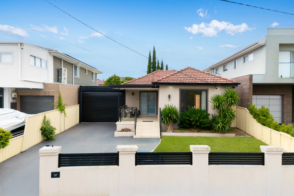 37 Mccredie Rd, Guildford West, NSW 2161