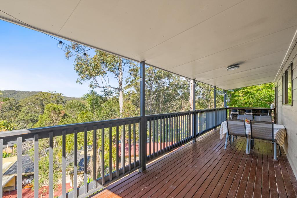 8 Gregory St, Wyoming, NSW 2250