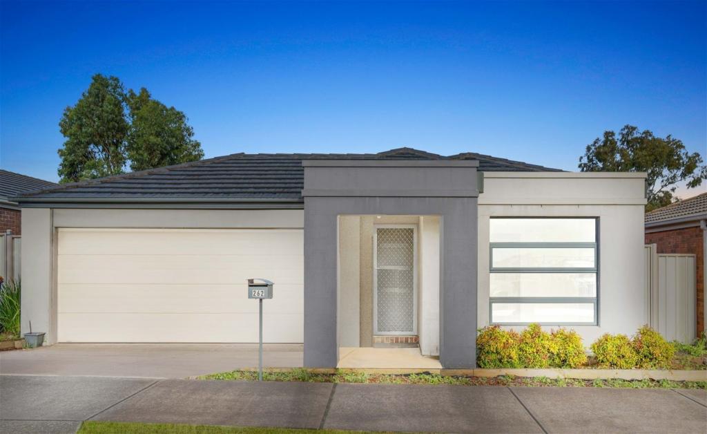 262 Clarkes Rd, Brookfield, VIC 3338