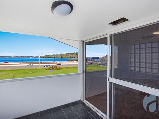 9/17 Melville Pde, South Perth, WA 6151