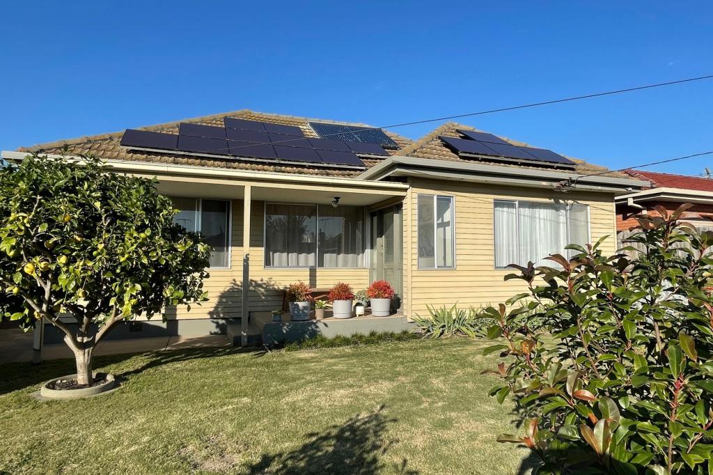 17 Malcolm St, Bell Park, VIC 3215