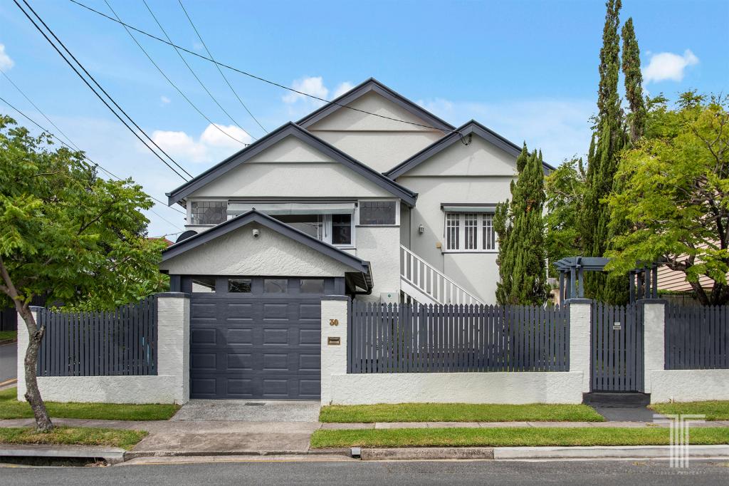 30 Nicklin St, Coorparoo, QLD 4151