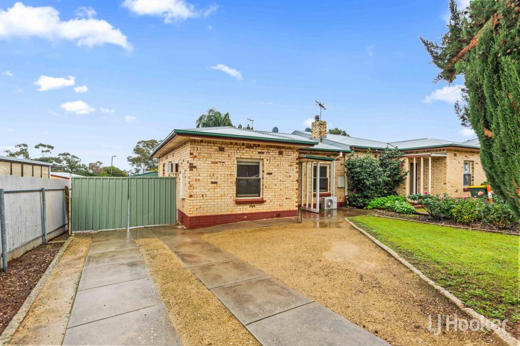 19 Northampton Cres, Elizabeth East, SA 5112