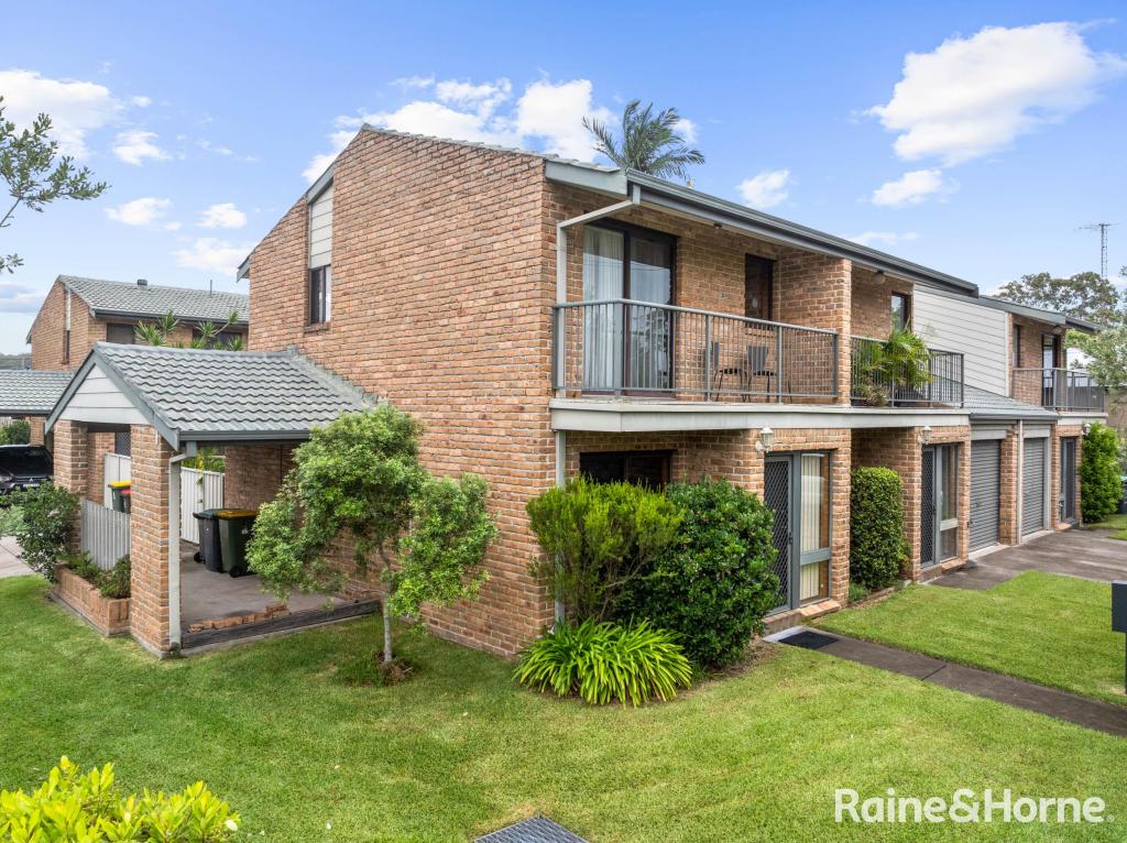 1/65 Fourth St, Adamstown, NSW 2289