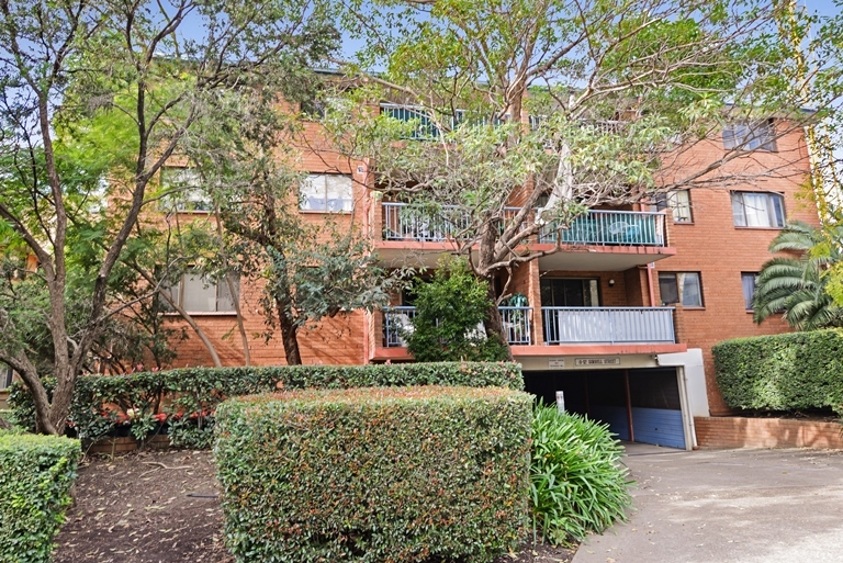 40/8-12 Sorrell St, Parramatta, NSW 2150