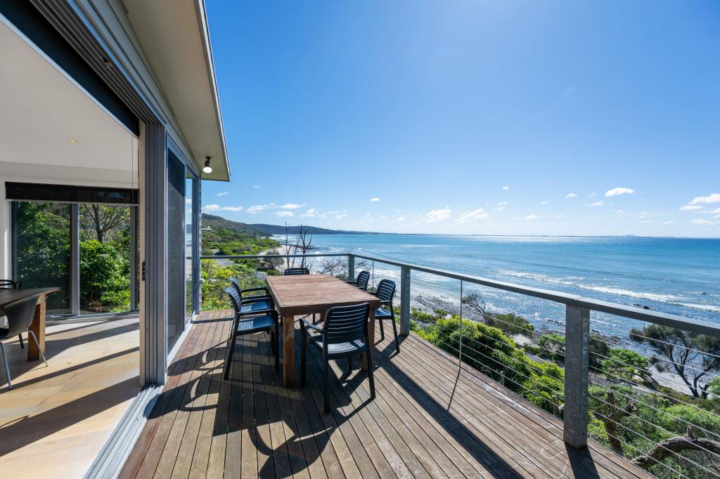 15 Waratah St, Walkerville North, VIC 3956