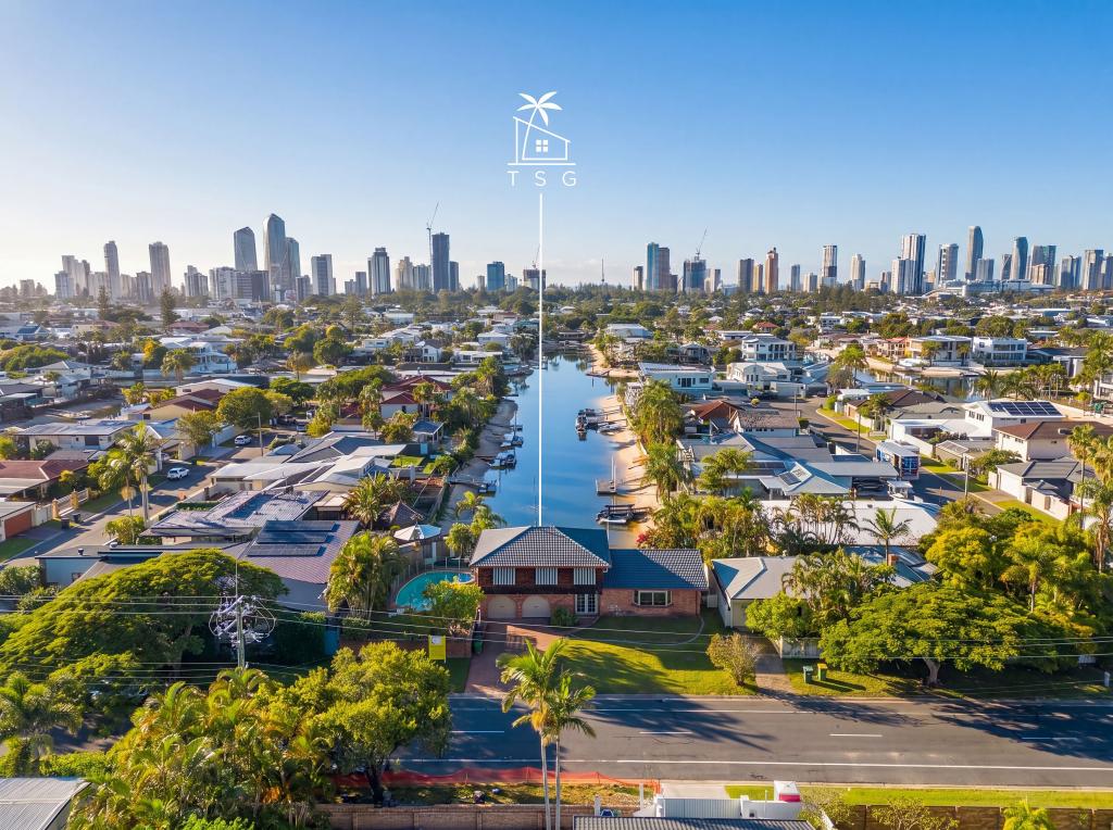 8 Pacific Bvd, Broadbeach Waters, QLD 4218