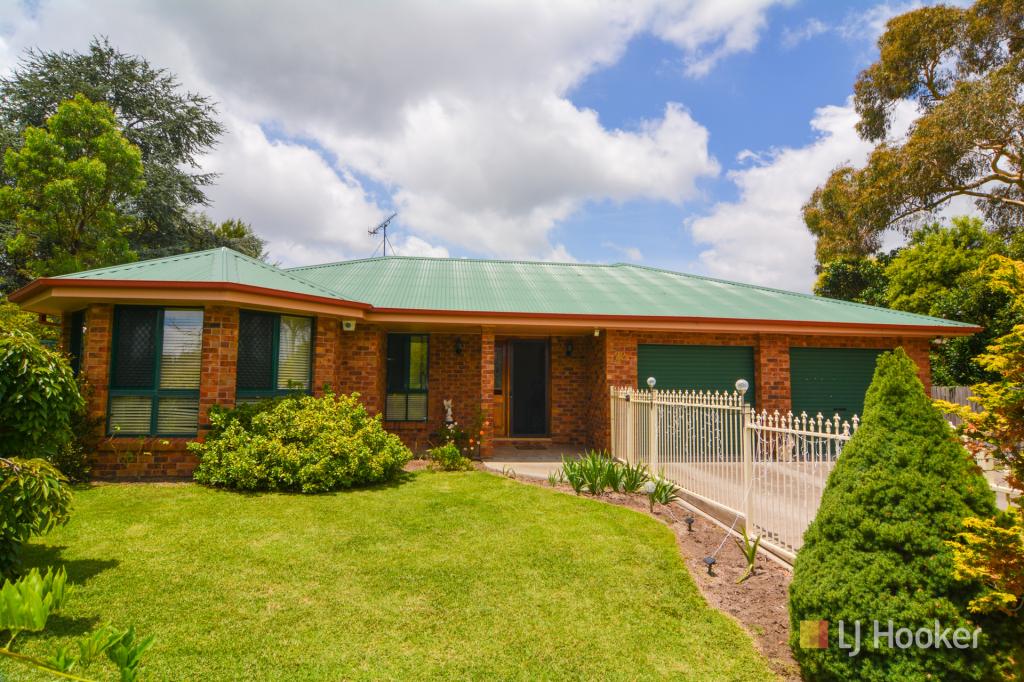 22 Railway Ave, Portland, NSW 2847