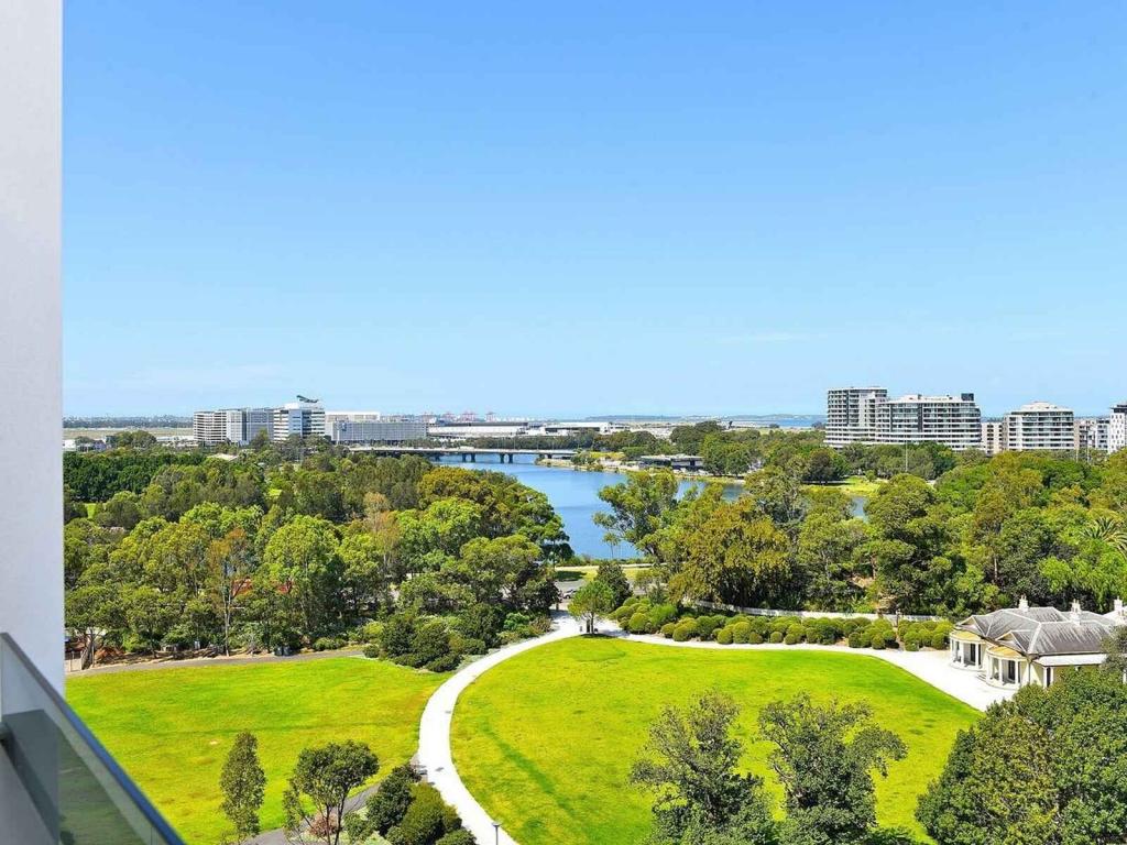 906/16 Brodie Spark Dr, Wolli Creek, NSW 2205