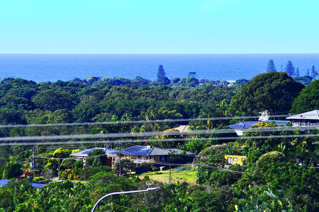 35 Pioneer Pde, Banora Point, NSW 2486