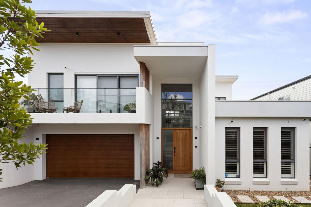 31 PEREGRINE DR, GREENHILLS BEACH, NSW 2230