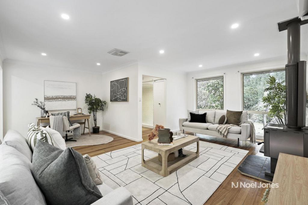 43 Bronhill Rd, Ringwood East, VIC 3135