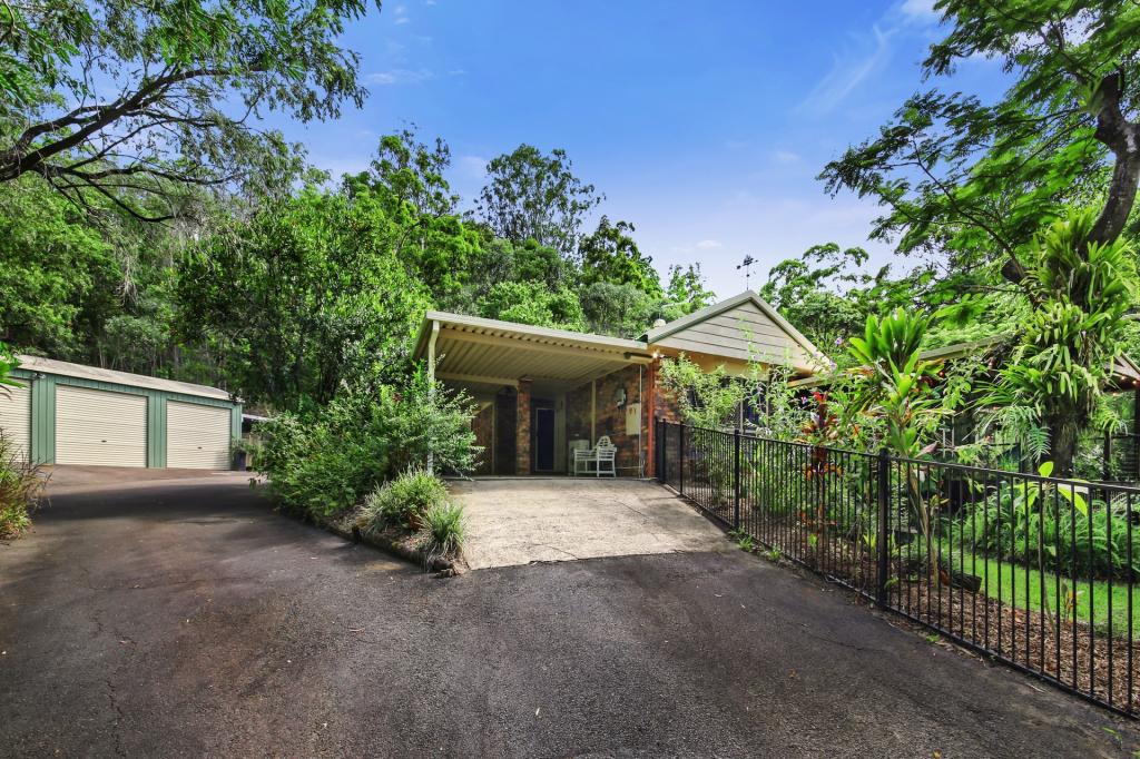 351 Connection Rd, Mooloolah Valley, QLD 4553