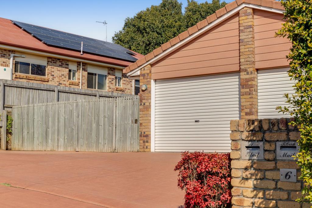 1/6 Beer Ct, Kearneys Spring, QLD 4350