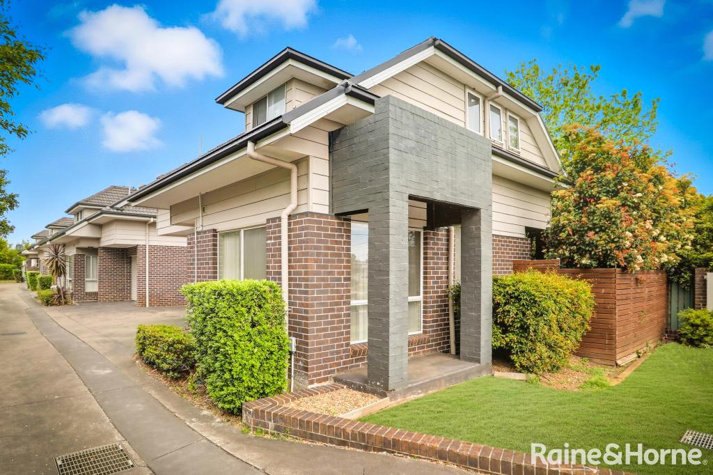 1/8 Braddon St, Oxley Park, NSW 2760