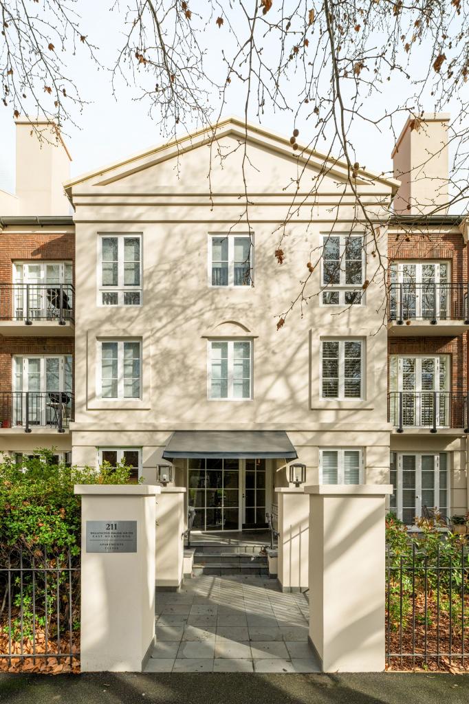 5/211 Wellington Pde S, East Melbourne, VIC 3002