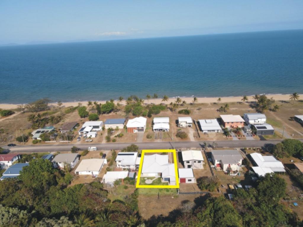 29 Allamanda Ave, Forrest Beach, QLD 4850