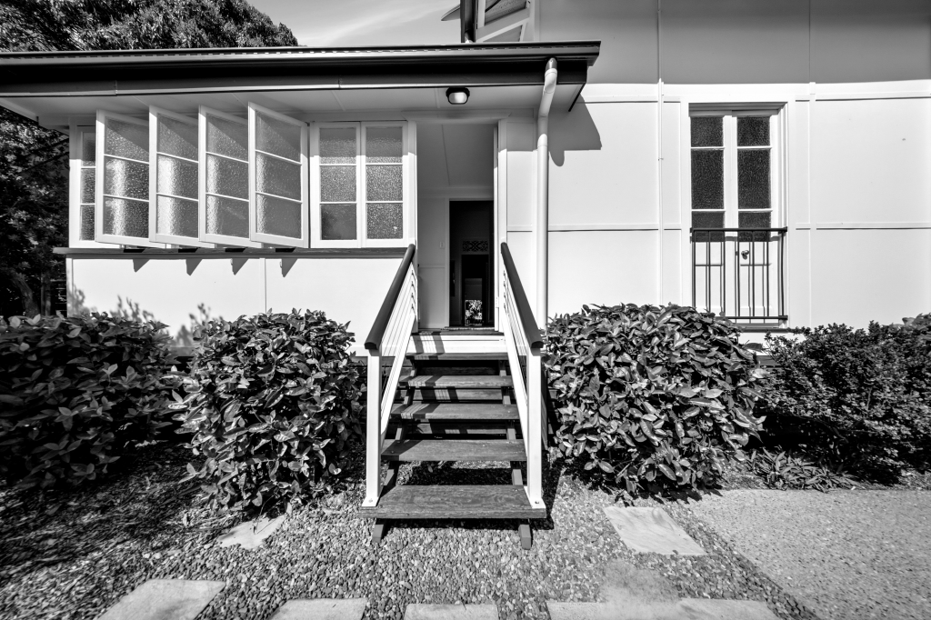 27a Tenth Ave, Railway Estate, QLD 4810