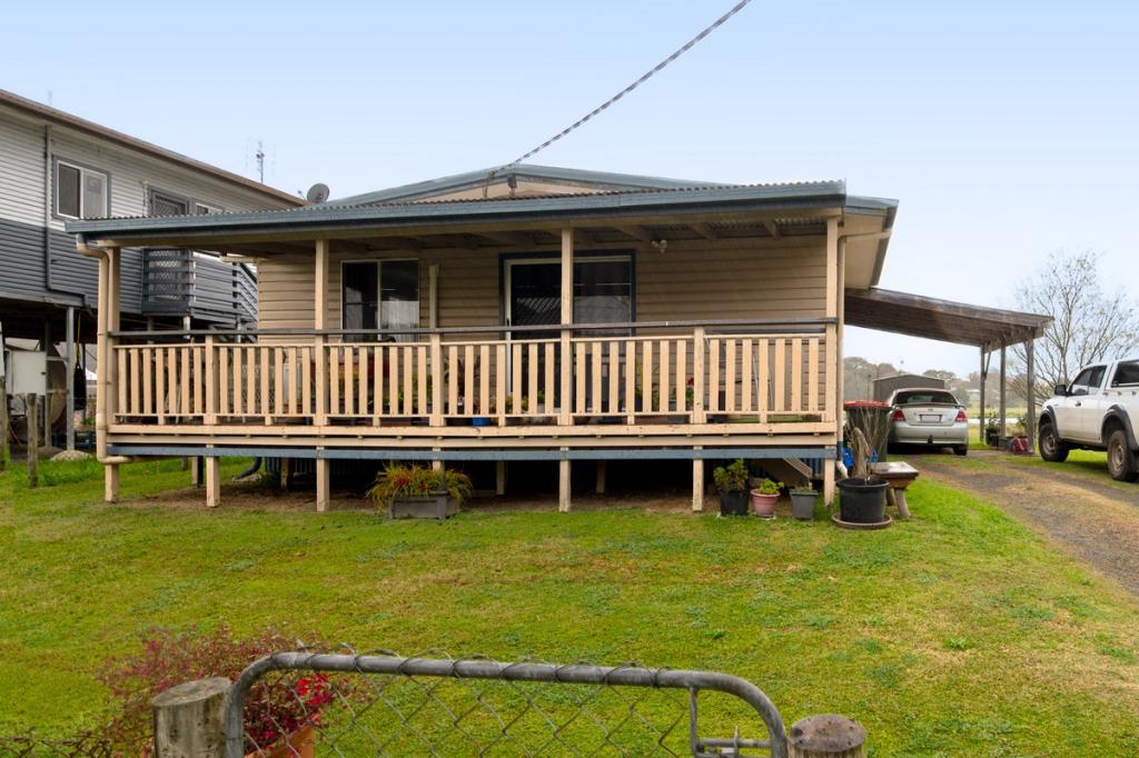 258 East St, Warwick, QLD 4370