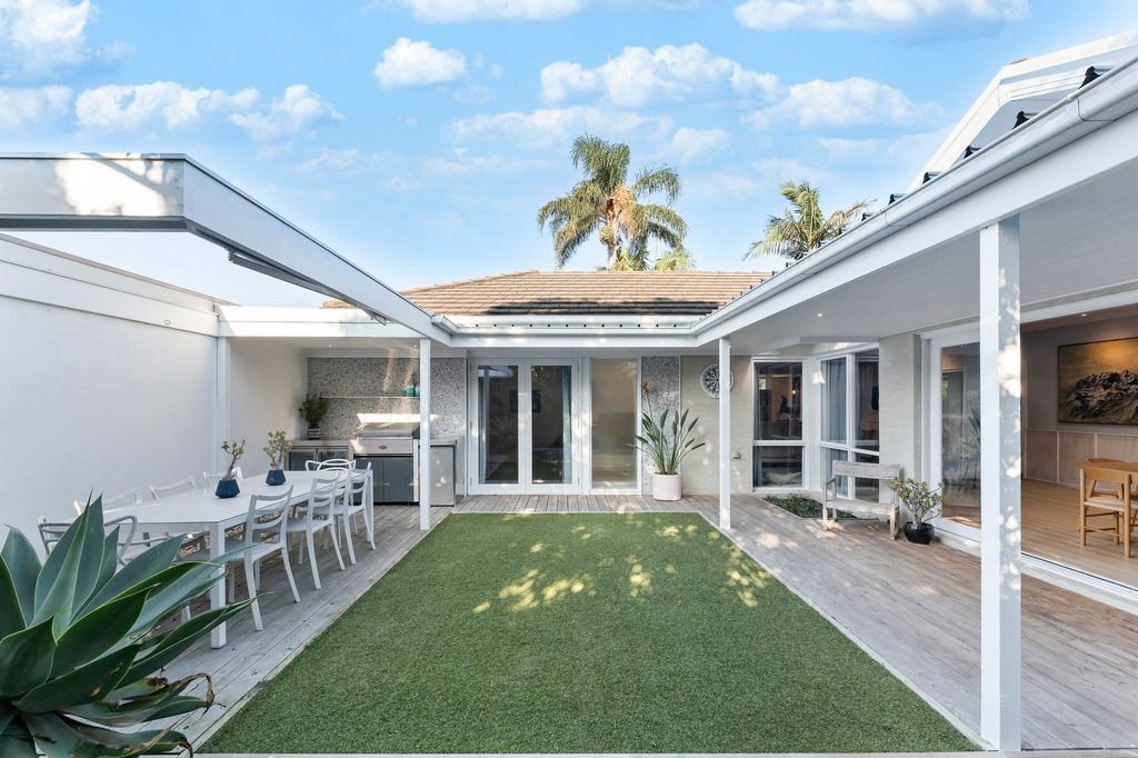 51a Fourth St, Parkdale, VIC 3195