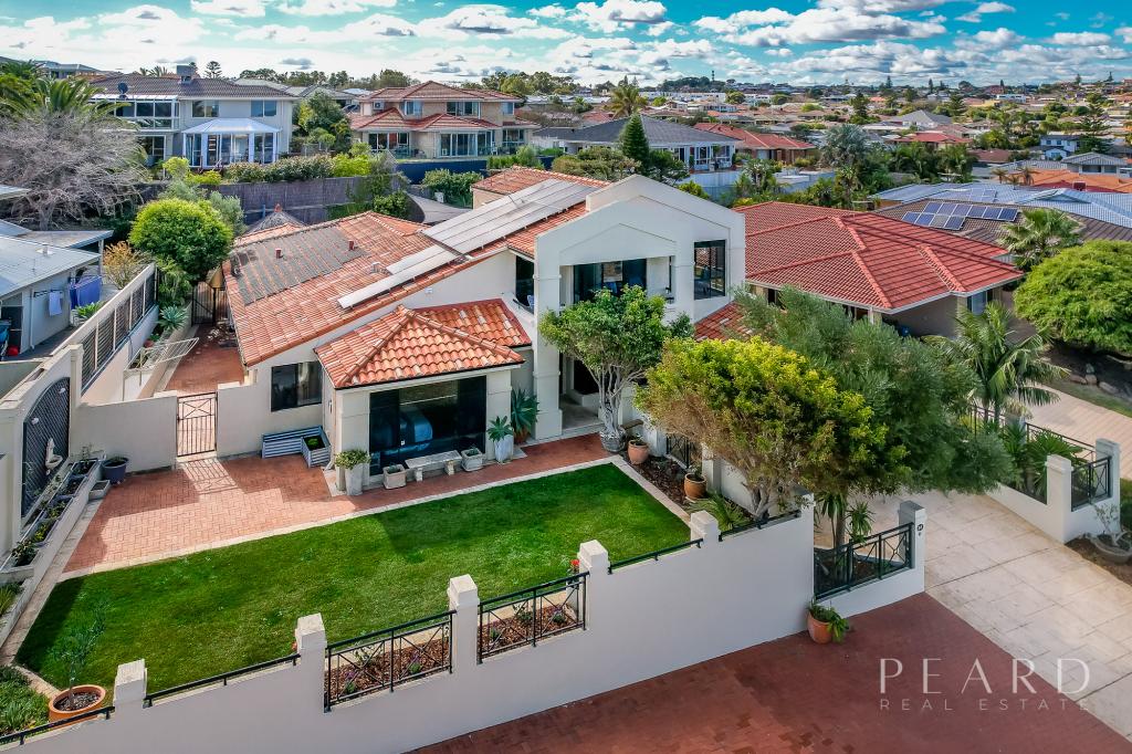 31 Diamond Dr, Ocean Reef, WA 6027