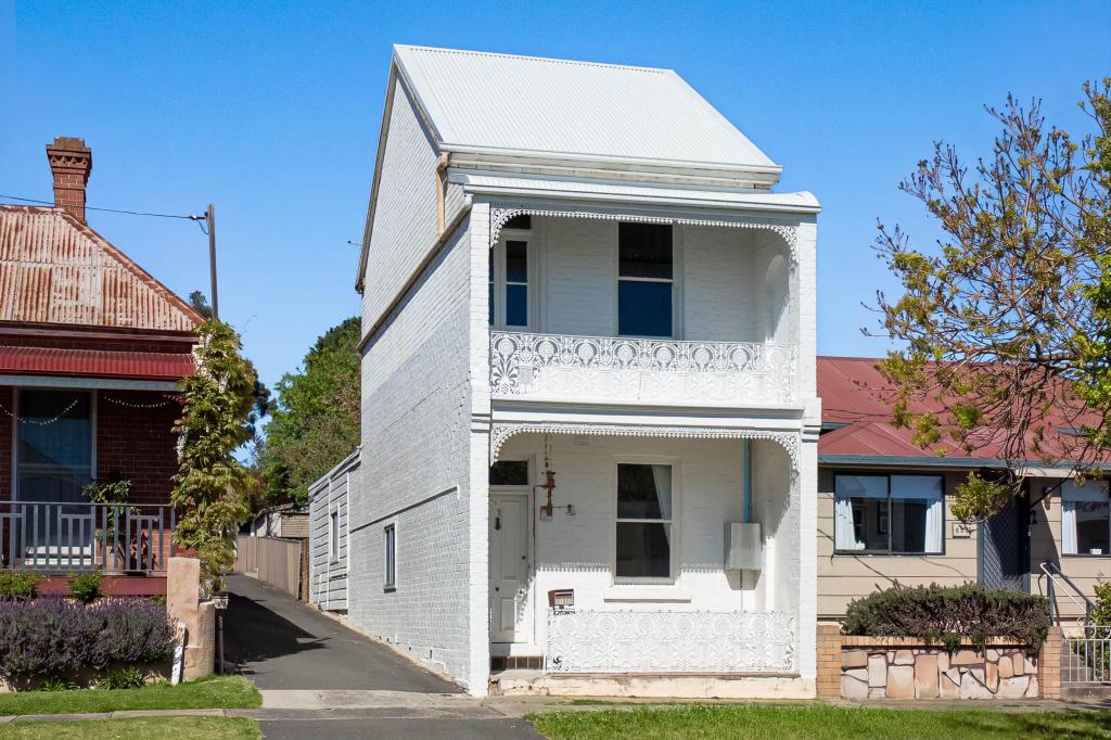 102 Clifford St, Goulburn, NSW 2580