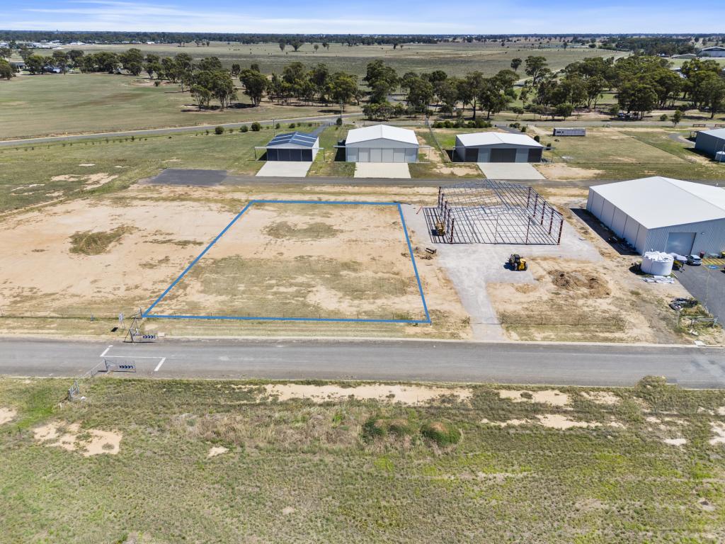 11 Wirraway Ct, Tocumwal, NSW 2714