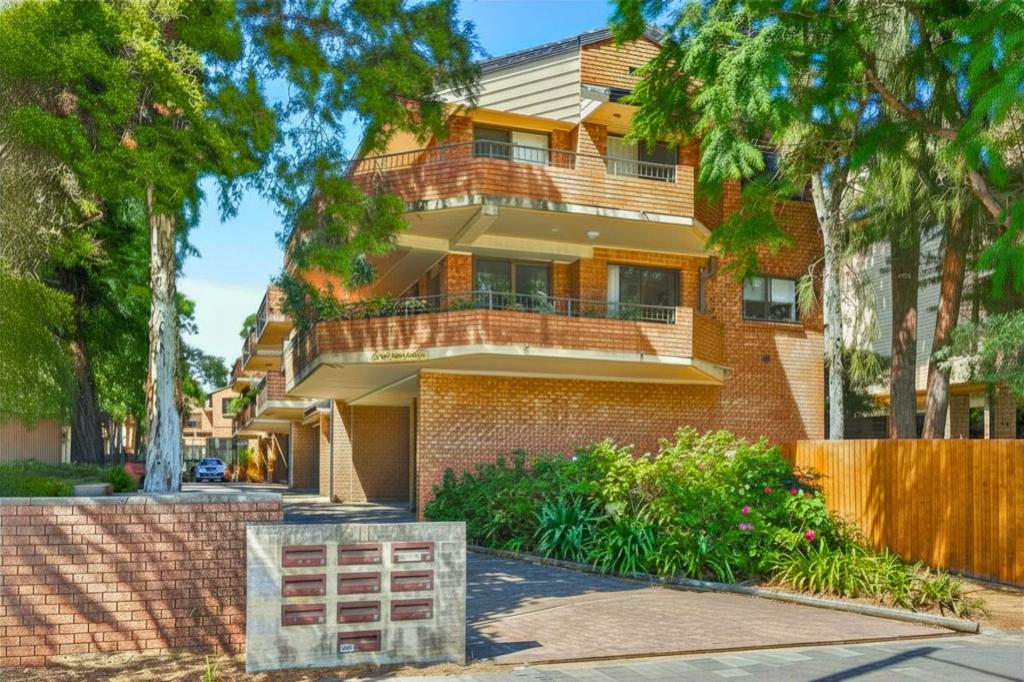 4/211 Hawkesbury Rd, Westmead, NSW 2145