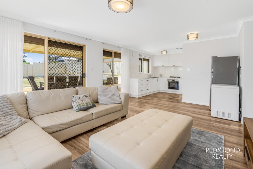 12 Eucumbene Cres, Joondalup, WA 6027