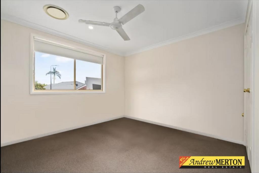 8a Manorhouse Bvd, Quakers Hill, NSW 2763