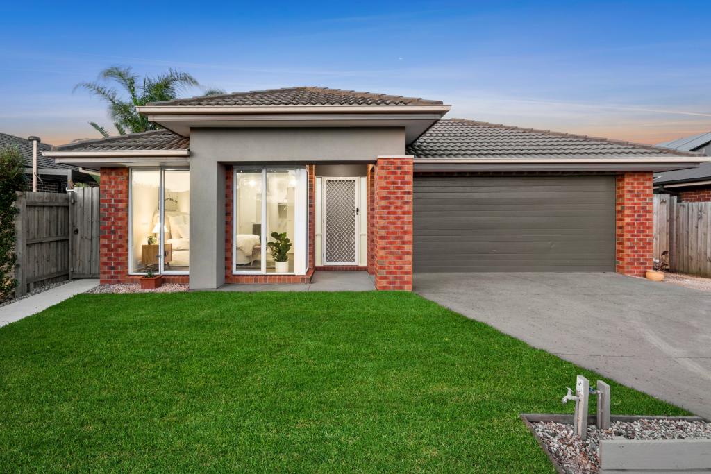 38 Daybreak Ave, Armstrong Creek, VIC 3217