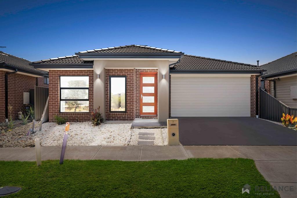 7 DIRECTION DR, TARNEIT, VIC 3029