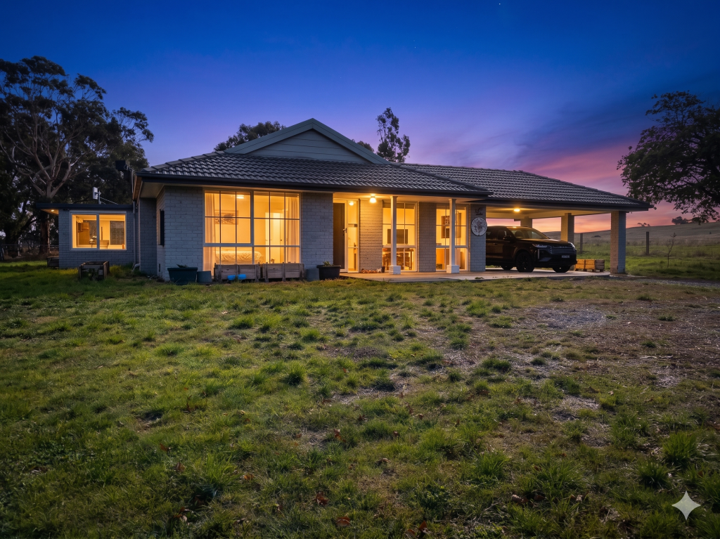 940 Ballarat-Carngham Rd, Cardigan, VIC 3352